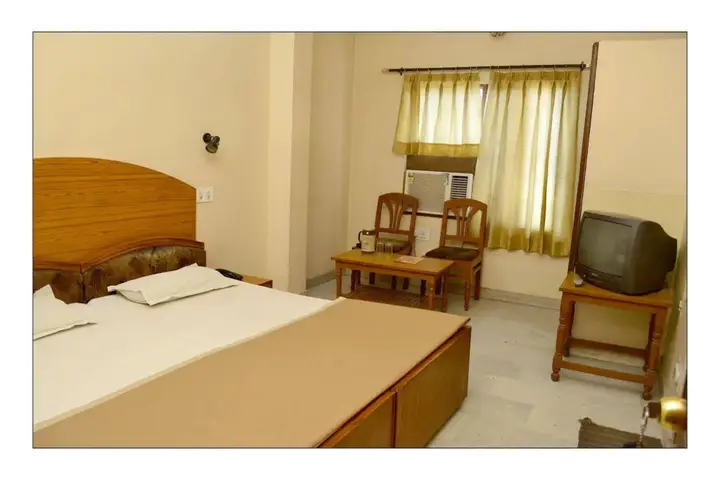 Джайпур: Hotel Raghav Palace
