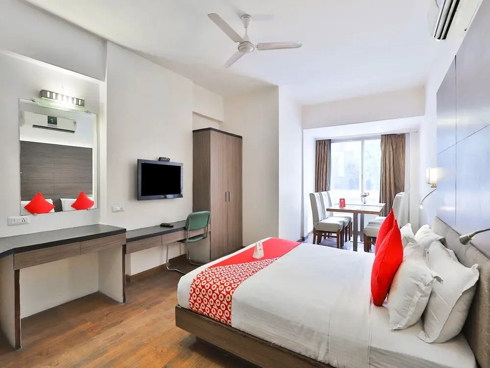 Ахмедабад: Rock Regency Hotel