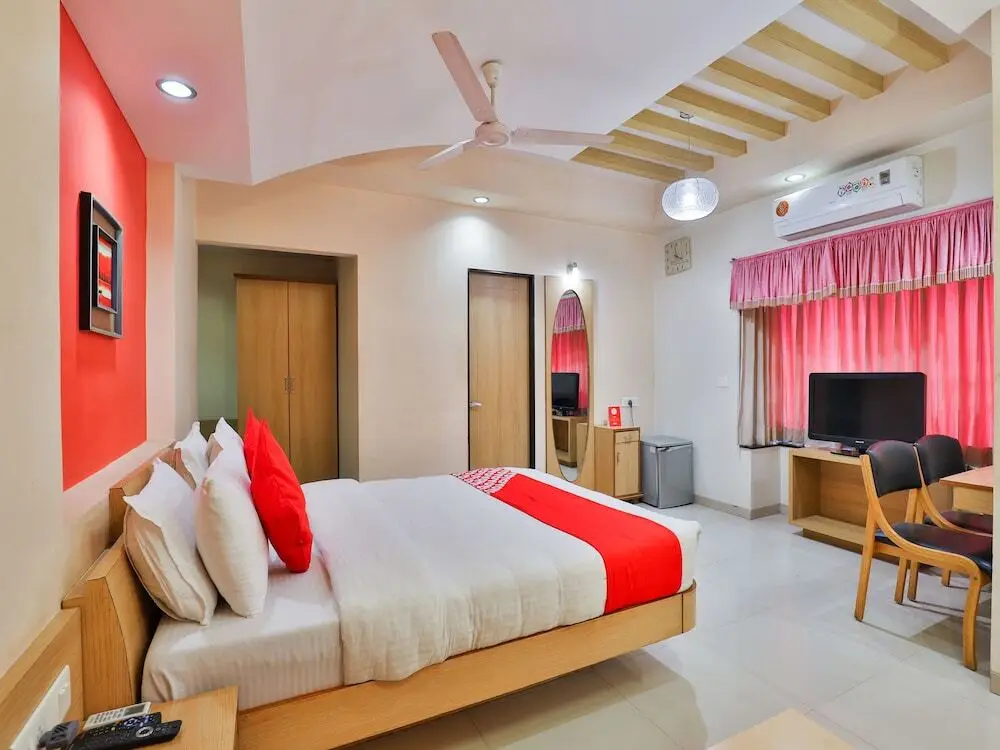 Раджкот: New Hotel Europa Inn