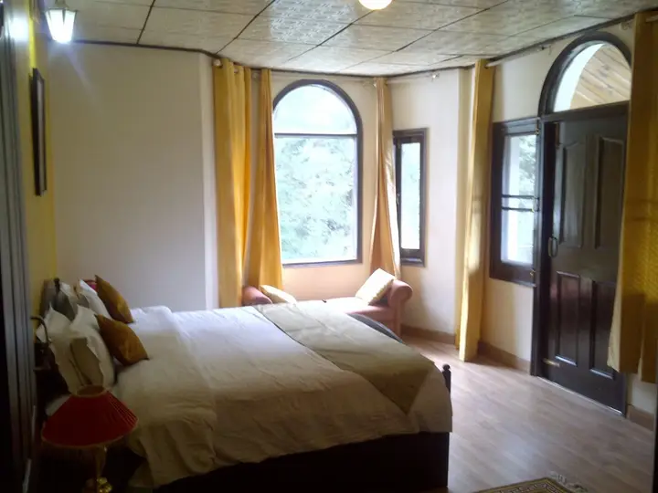 Чамба: Vilãsa Lall Ji Resort