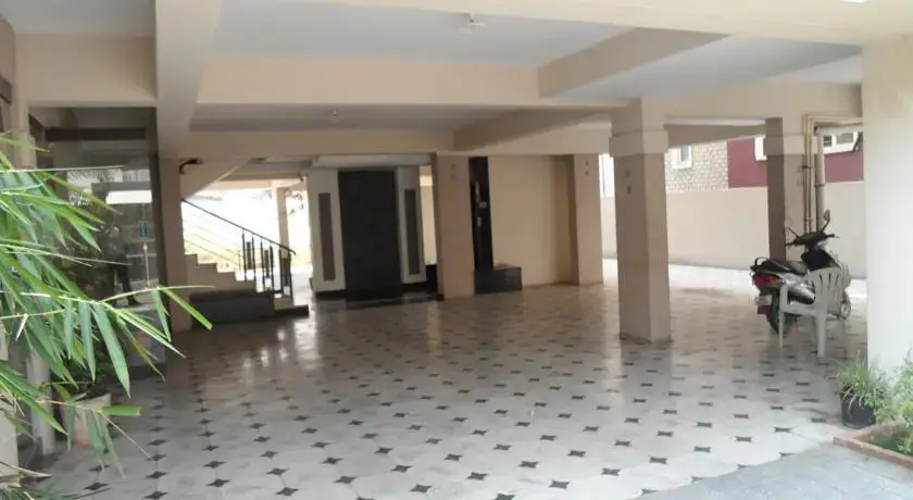 Хидерабад: Shade Premium Suites