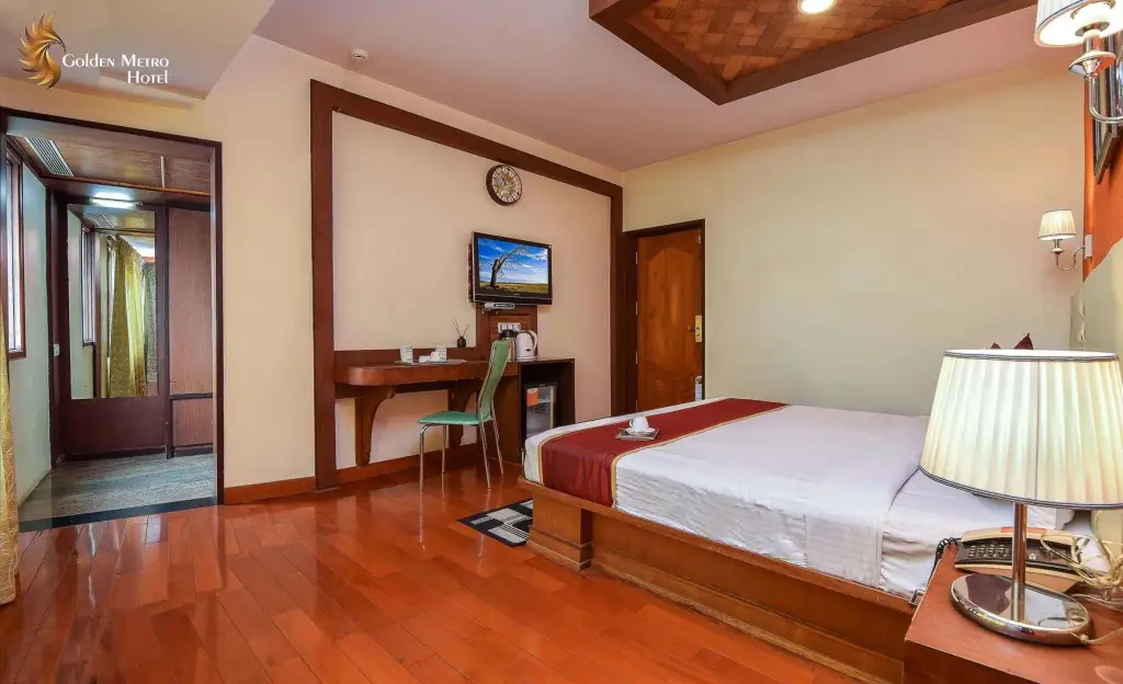 Бангалор: Golden Metro Hotel