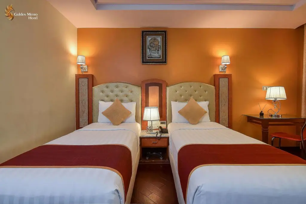 Бангалор: Golden Metro Hotel