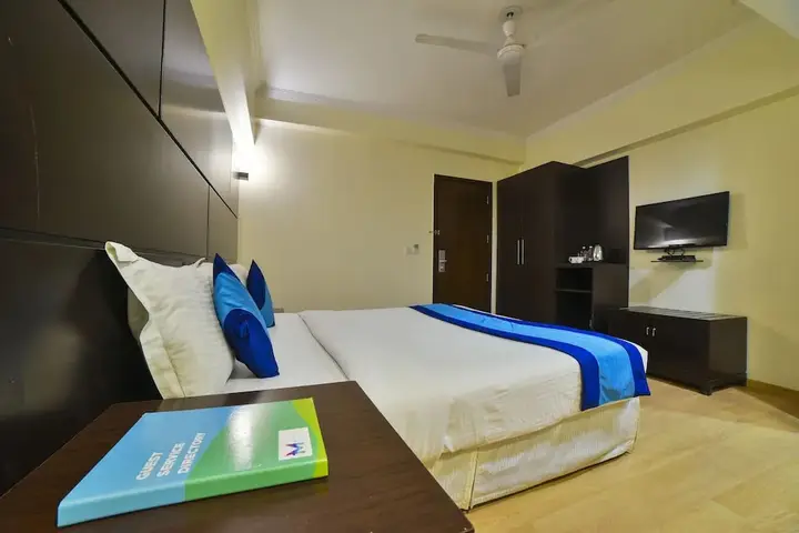 Нью-Дели: Hotel Raas Vilas