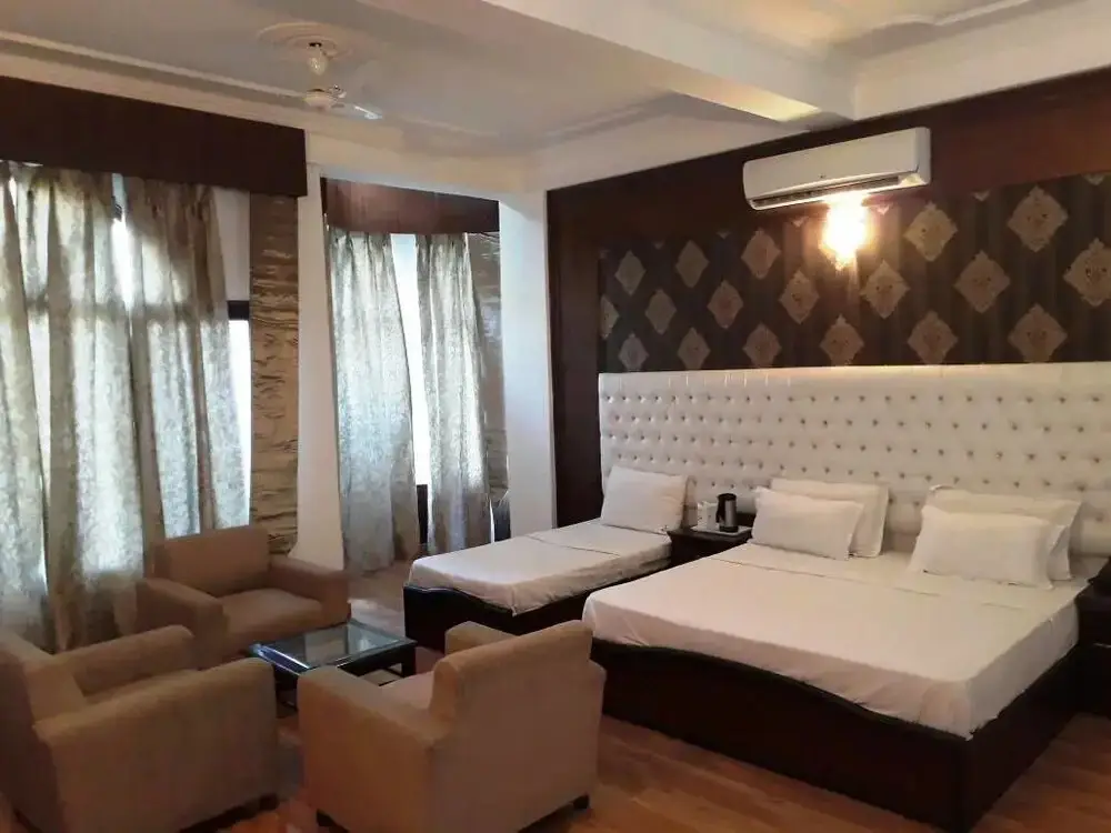 Кангра: Imperial Clarks Inn Dharmashala