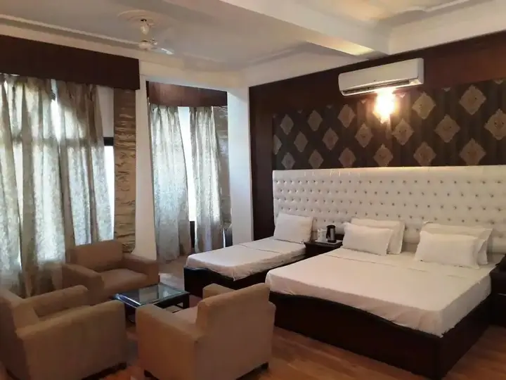 Кангра: Imperial Clarks Inn Dharmashala