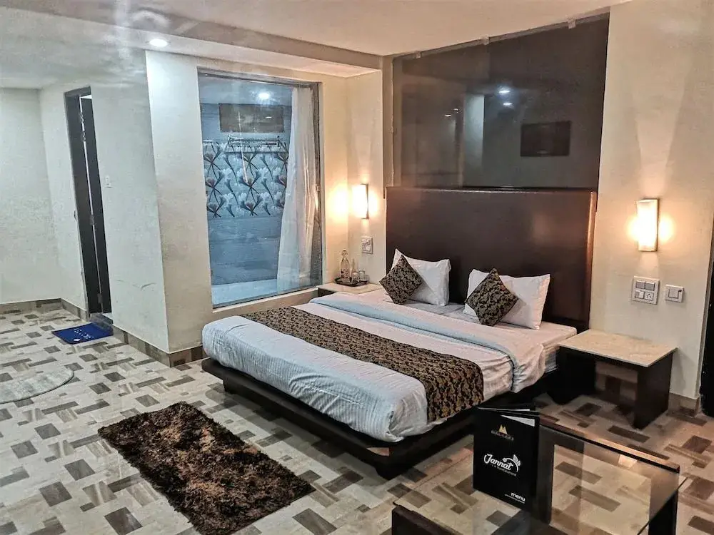 Надди: Dal Lake Resort