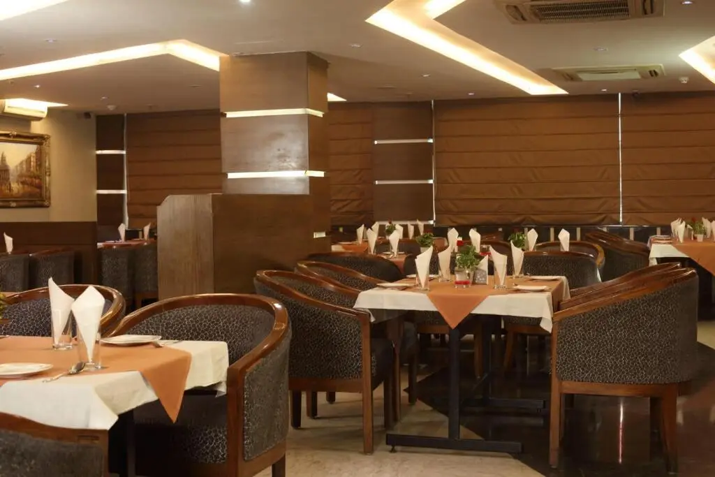 Колката: Hotel O2 Oxygen