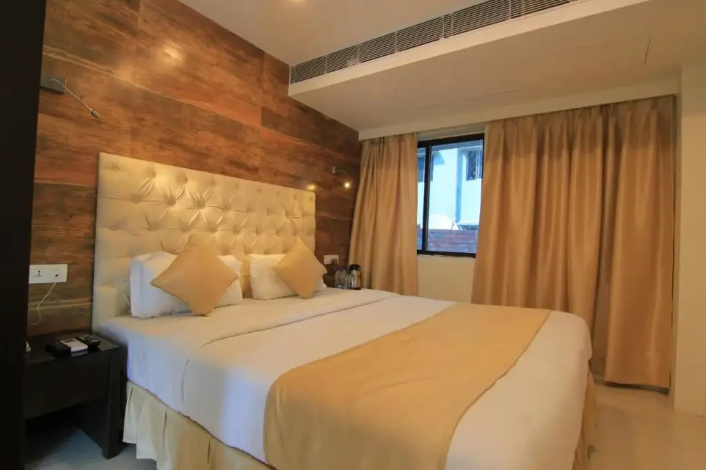 Колката: Hotel O2 Oxygen