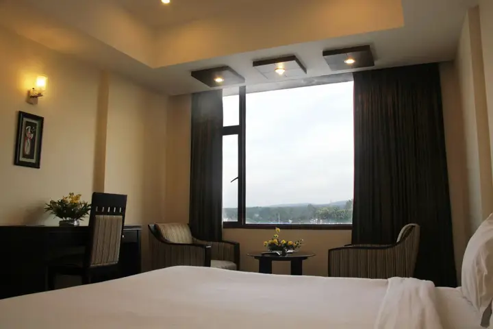 Дехрадун: Hotel Softel Plaza