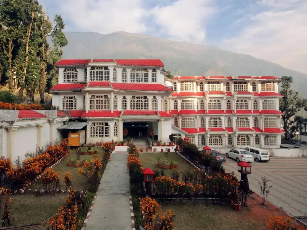 Royal Palace Resort — фото 1