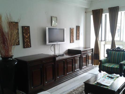 Колката: Dimensions - Ho Chi Minh Sarani, Kolkata
