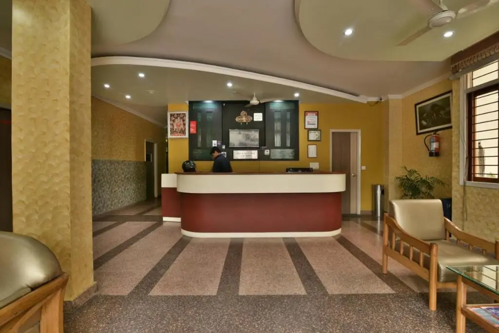 Hotel Galaxy — фото 1