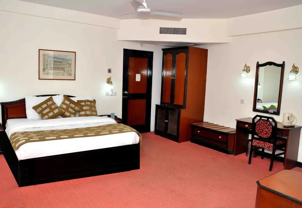 Шимла: Hotel Asia The Dawn