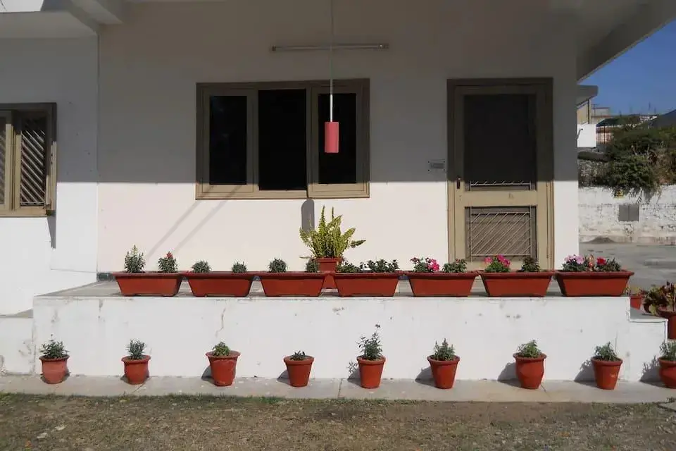 Дехрадун: Hotel Sukhsadan