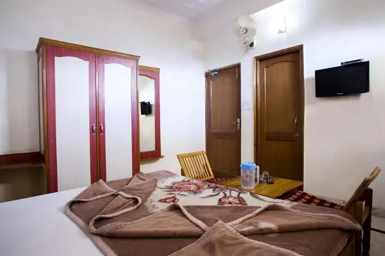 Шимла: Swastik Inn