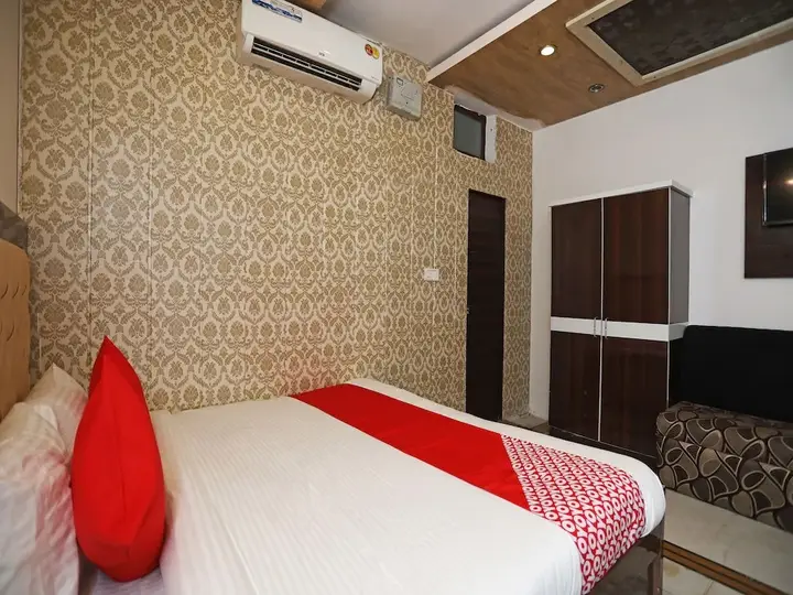 Дехрадун: OYO 19820 Hotel Aanandan Residency