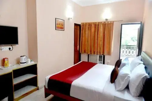 Дехрадун: Central Great Value Hotel