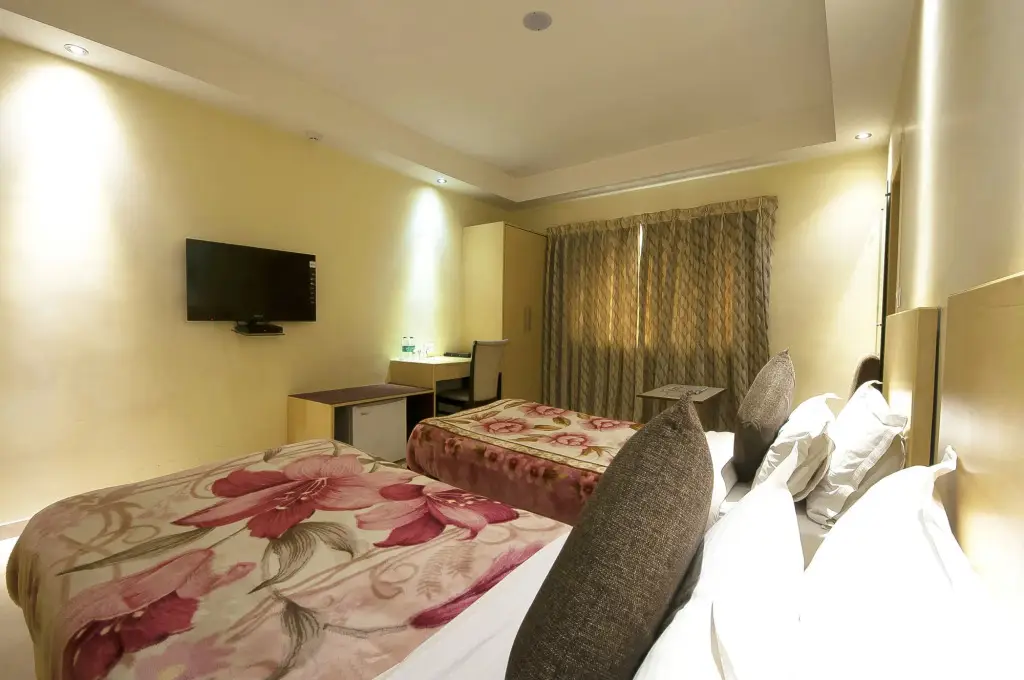 Нью-Дели: Mayur Hotel