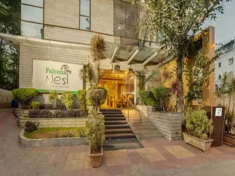 Falcons Nest Imperia Suites — фото 1