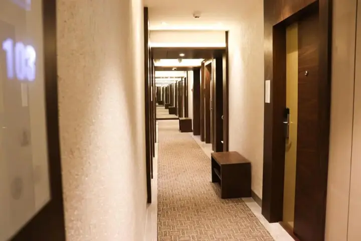 Мумбаи: Bawa Regency