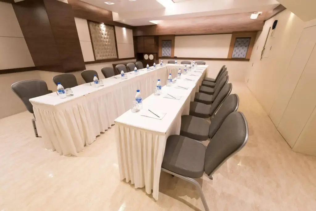 Мумбаи: Hotel Le Grande - Mumbai International Airport