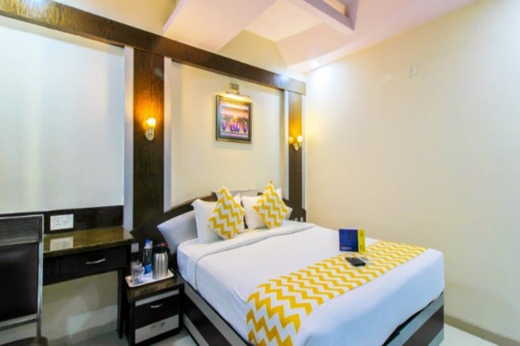 Нави-Мумбай: Hotel Three Star Pvt Ltd