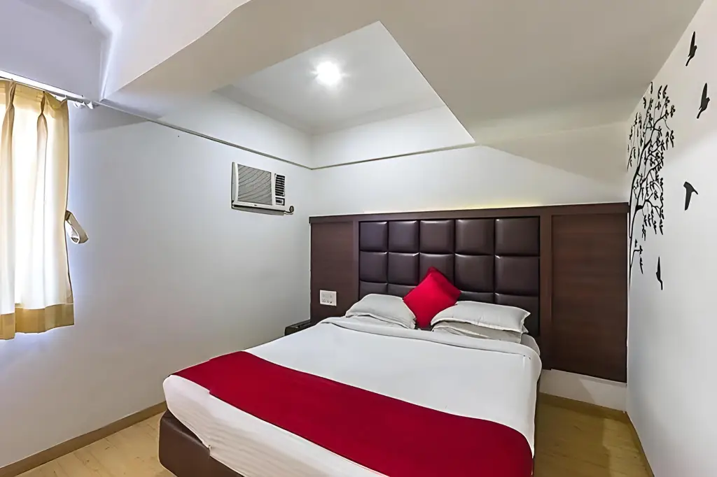 Нави-Мумбай: Hotel Heritage Dakshin