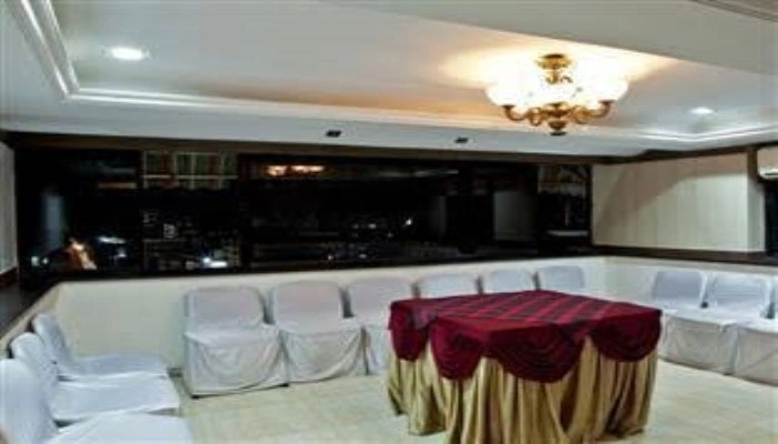 Вадодара: Hotel Presidency Towers