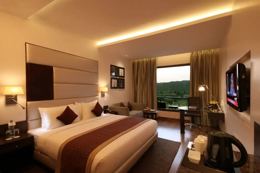 Панчкула: Golden Tulip Chandigarh, Panchkula