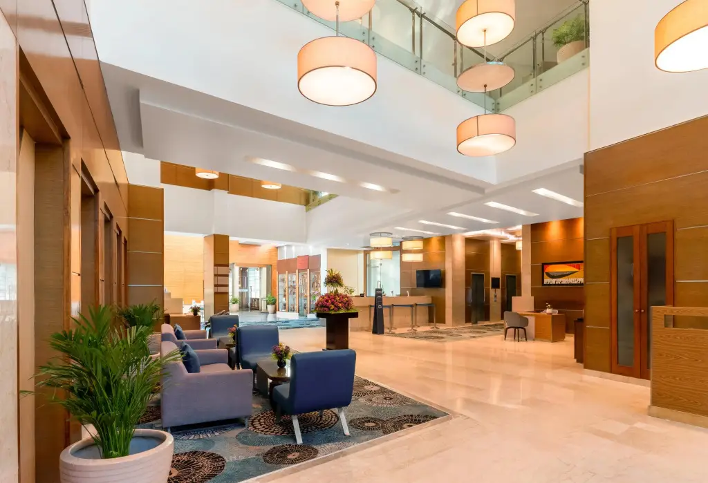 Большая Нойда: Radisson Blu Hotel Greater Noida