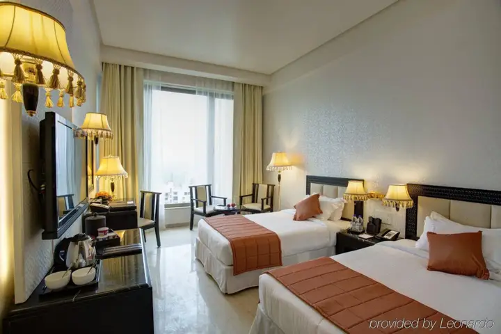 Нави-Мумбай: Royal Tulip Navi Mumbai