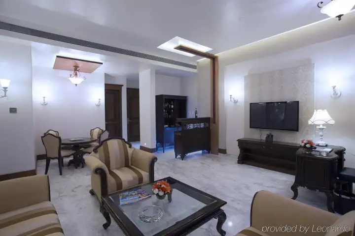 Нави-Мумбай: Royal Tulip Navi Mumbai