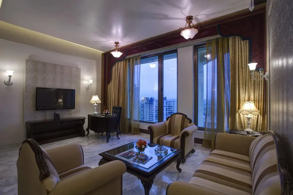 Нави-Мумбай: Royal Tulip Navi Mumbai