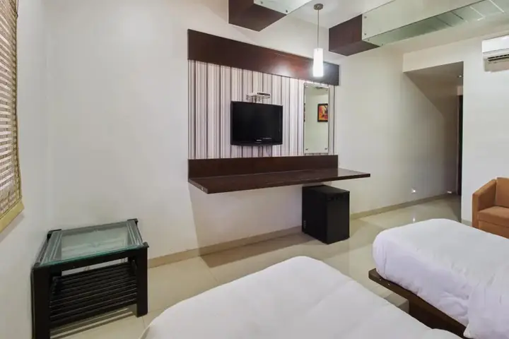 Вадодара: Sapphire Regency Hotel