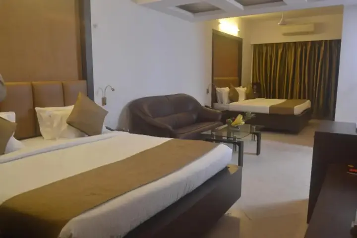 Мумбаи: Hotel Plaza