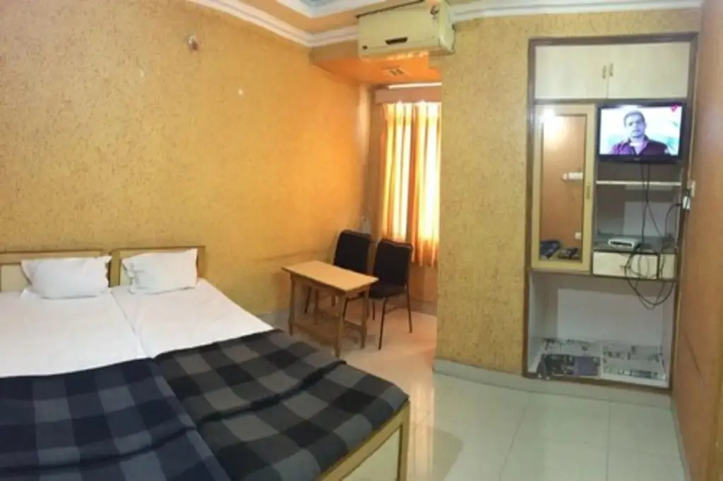 Ранчи: Hotel Rajdhani Plaza