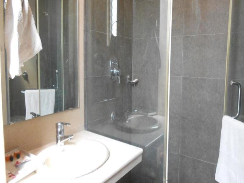 Колката: Hotel Victerrace Regency