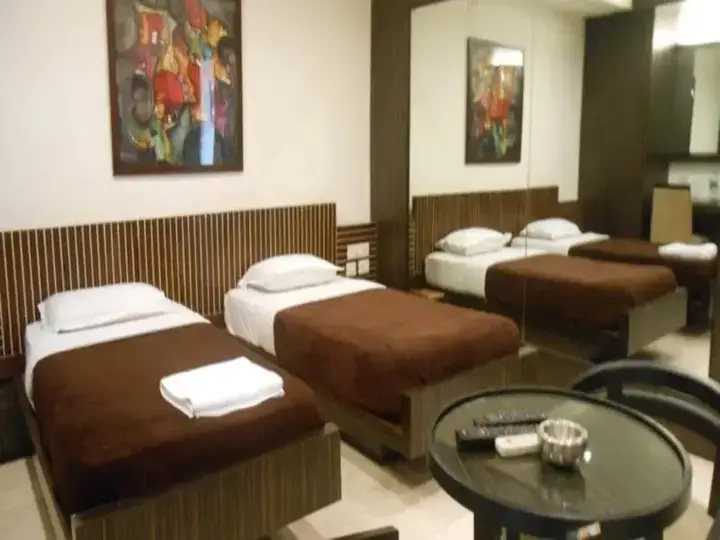 Колката: Hotel Victerrace Regency