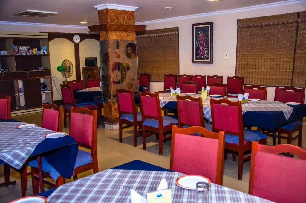 Висакхапатнам: Hotel Akshaya