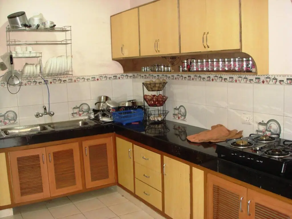 Нойда: Kashish Residency & Banquet