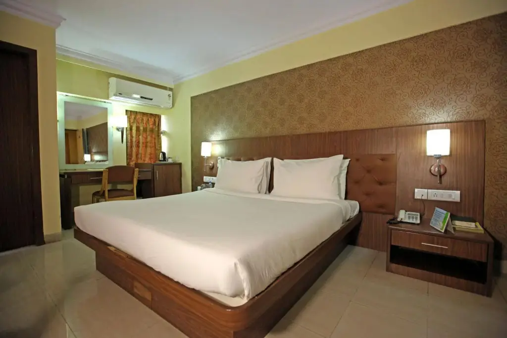 Нави-Мумбай: Hotel K Stars