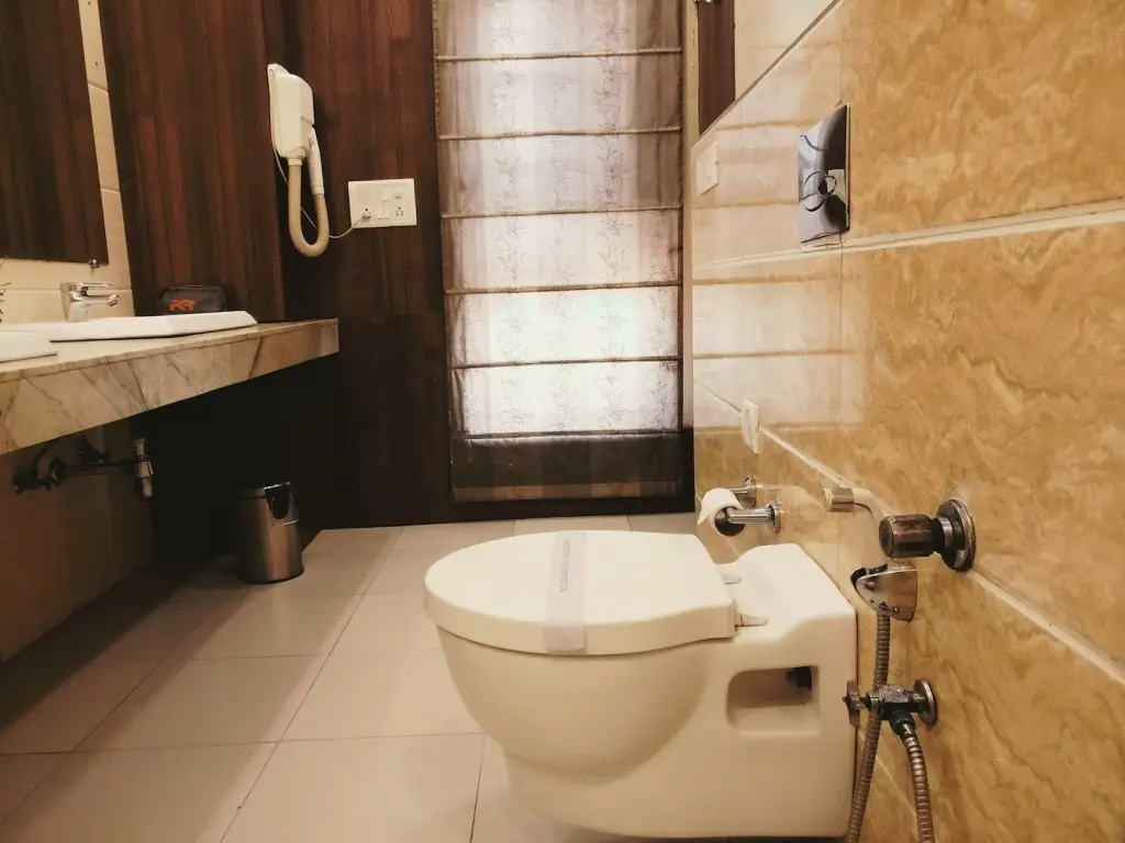 Нойда: Отель PK Residency