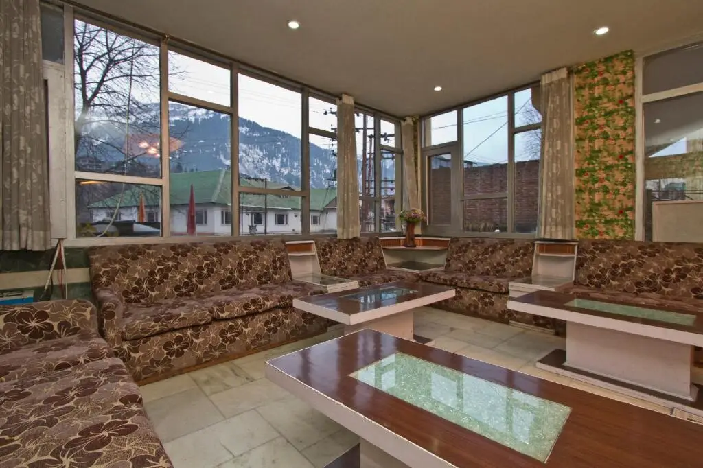 Манали: Hotel Sitara International