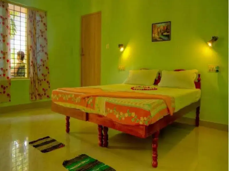 Ковалам: Shirleys Beach Hotel