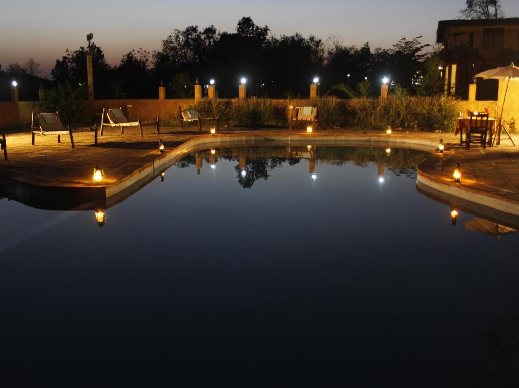 Баихар: Kanha Village Eco Resort