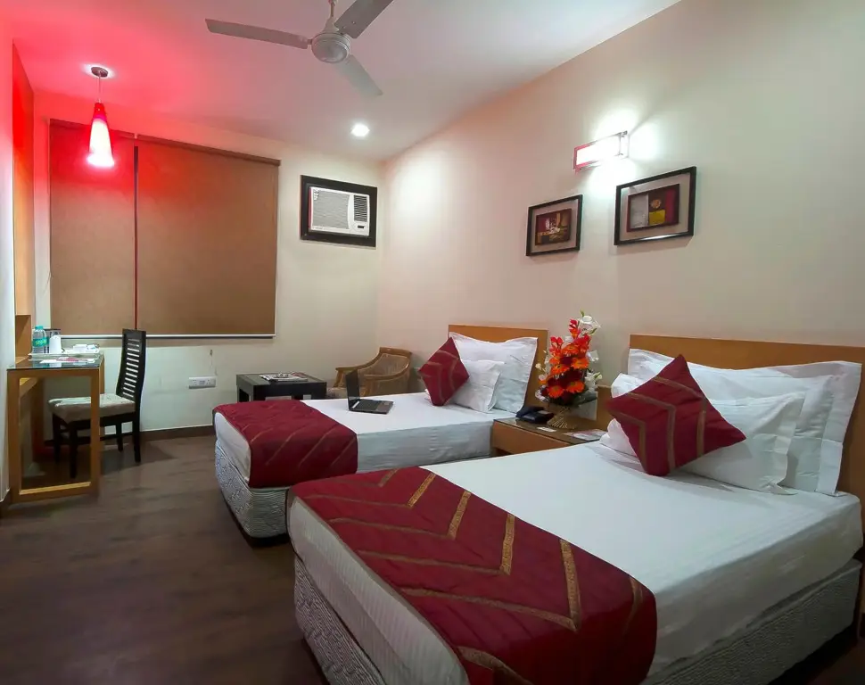 Hotel Metropolitan Karol Bagh — фото 1