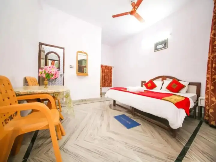 Ришикеш: Rishikesh Sadan A Yoga and Spritual Retreat