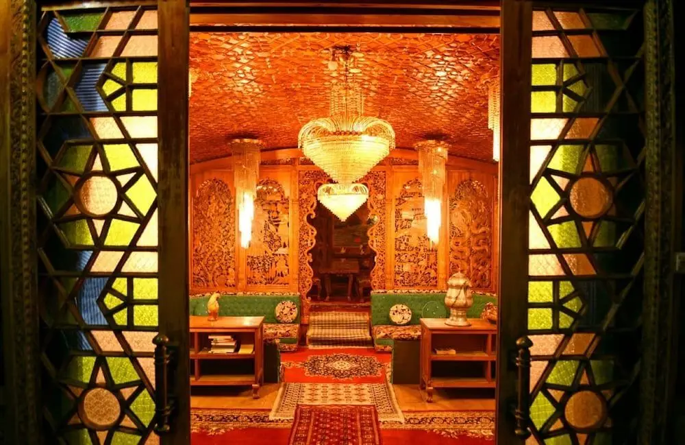 Шринагар: Alif Laila Group of Houseboats