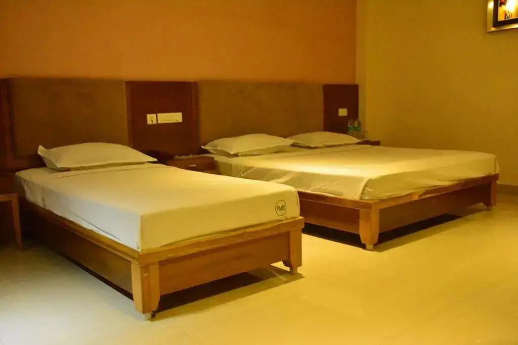 Тирувавадутураи: Hotel pams